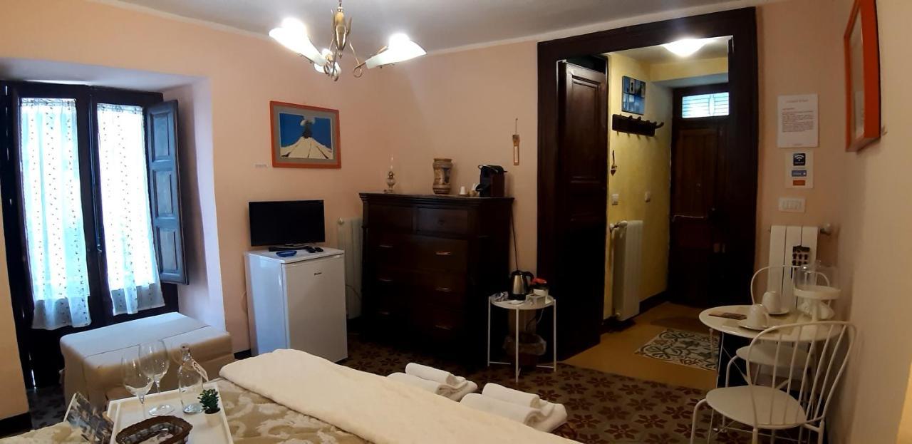 La Casa Del Pittore Di Petralia Petralia Soprana Εξωτερικό φωτογραφία