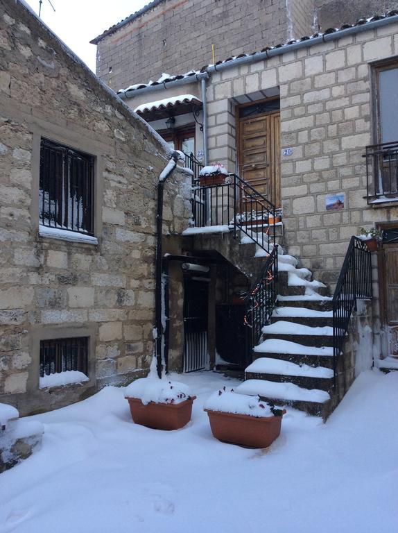 La Casa Del Pittore Di Petralia Petralia Soprana Εξωτερικό φωτογραφία