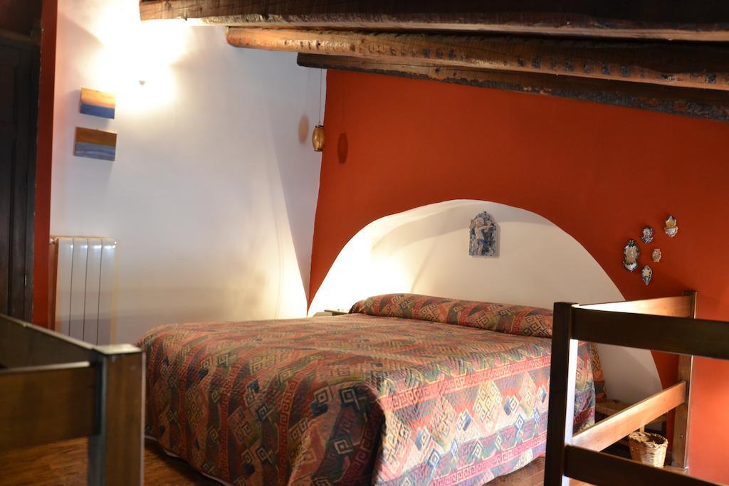 La Casa Del Pittore Di Petralia Petralia Soprana Εξωτερικό φωτογραφία